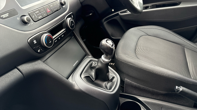 Hyundai i10 1.2 Premium SE 5dr Petrol Hatchback